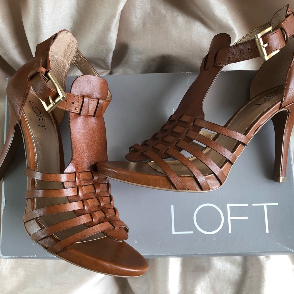LOFT Leather Sandals Sz 8